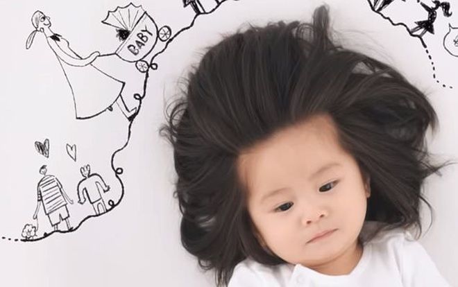 Bé gái 1 tuổi trở thành ngôi sao mạng xã hội nhờ mái tóc dày đến kinh ngạc