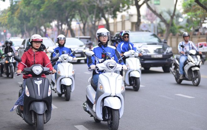 Grande Hybrid khẳng định ngôi vị 'Nữ hoàng xe ga' với 2 kỷ lục Việt Nam