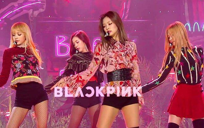 Black Pink và những khoảnh khắc 'triệu view' trên sân khấu live