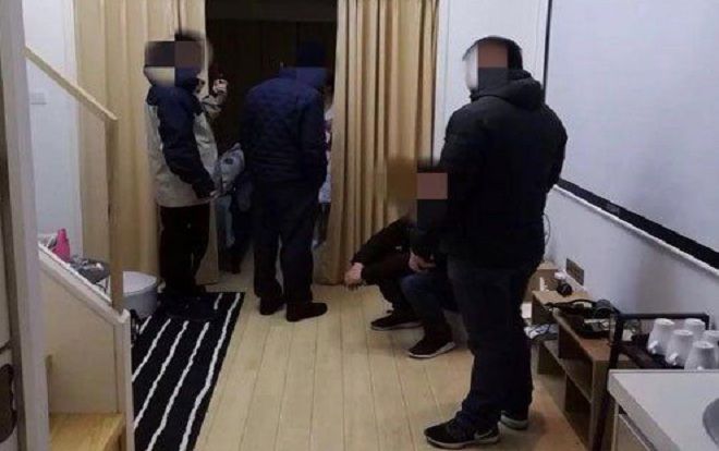 Chê vợ xấu xí bèn ra ngoài 'bóc bánh trả tiền', tiền đã trả nhưng 'bánh chưa ăn' thì người chồng gặp kết cục ê chề