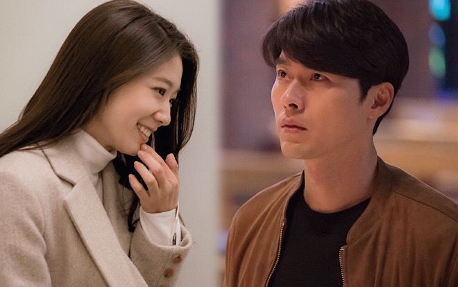 Trước khi tập 16 'Hồi ức Alhambra' kết thúc tối nay, Park Shin Hye và Hyun Bin đã chia sẻ những gì?