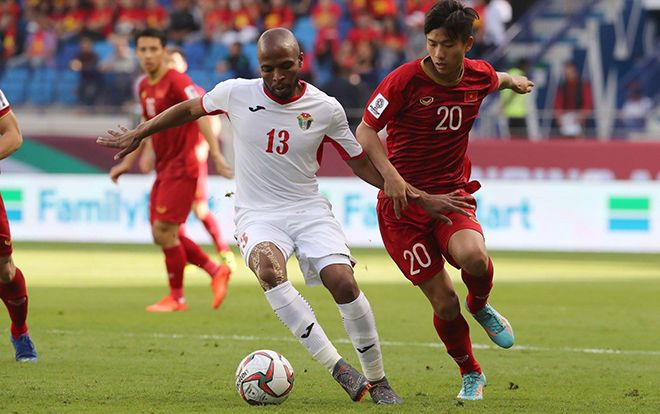 Sau chiến thắng nghẹt thở trước đội tuyển Jordan, đây là những cầu thủ ĐTVN được 'lùng sục' nhiều nhất