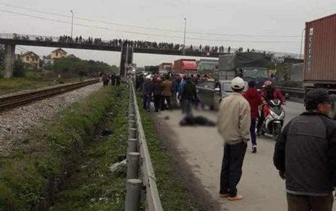 Đi viếng nghĩa trang liệt sĩ ngày cận Tết, đoàn cán bộ xã bị xe tải tông trúng khiến 8 người tử vong thương tâm