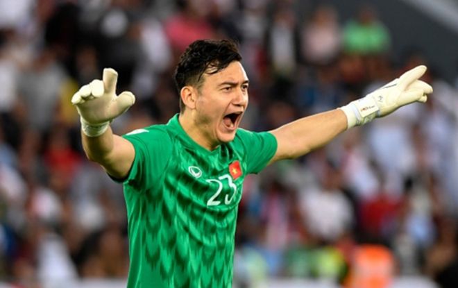 Gây sốt tại Asian Cup 2019 nhưng bạn đã để ý điểm đặc biệt này trên Facebook của Đặng Văn Lâm chưa?