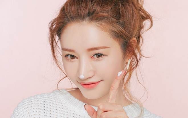 Top 5 loại kem nền lâu trôi giá bình dân chỉ 300 ngàn đồng cho nàng thỏa sức đi chơi Tết