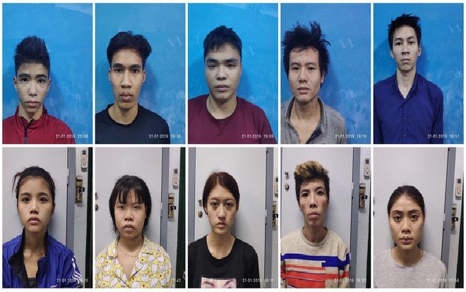 Bắt giữ cặp vợ chồng dẫn dắt 3 con bán ma túy, lấy nhà ở làm đại bản doanh cho con nghiện ở Sài Gòn