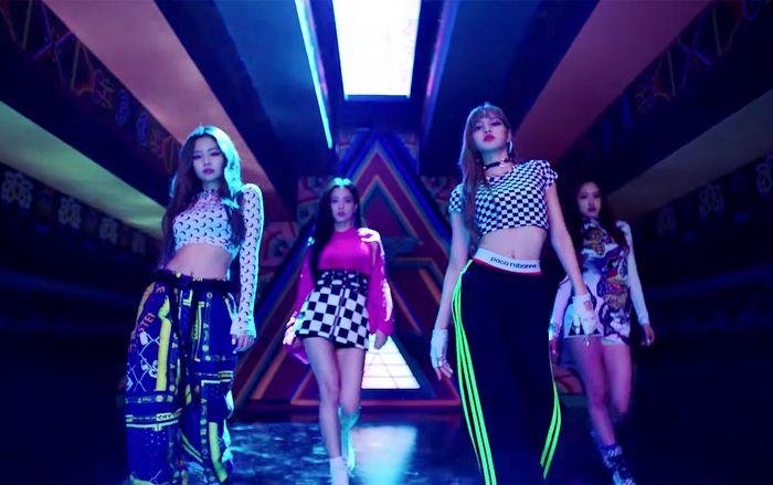 Bất bình trước cáo buộc gian lận view, fan BlackPink hỏi YouTube và nhận được câu trả lời bất ngờ