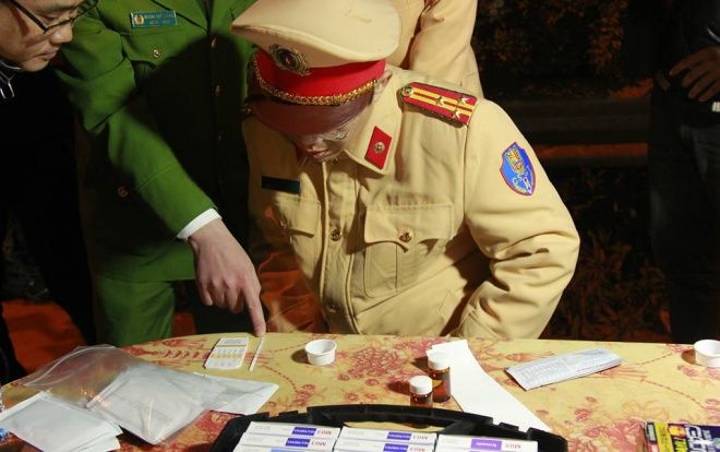 Tổng kiểm tra trên toàn quốc, nhiều tài xế dương tính với ma tuý bị đình chỉ, tước giấy phép lái xe