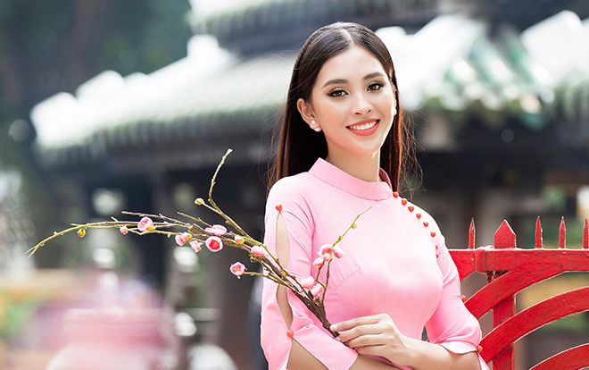 Hoa hậu Tiểu Vy: 'Điều ước năm mới quan trọng nhất vẫn là cha mẹ được mạnh khỏe'