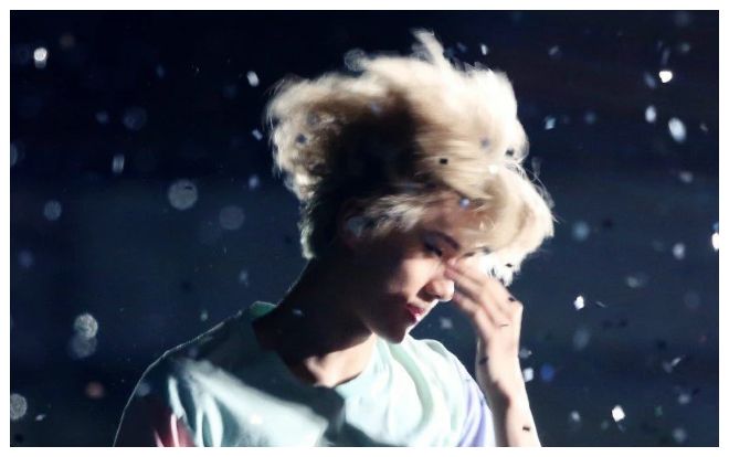 Không chỉ đẹp trai, Sehun (EXO) còn sở hữu mái tóc 'không lo bị hói' khiến ai cũng phải ghen tỵ