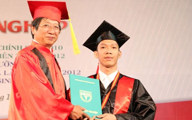 Bác sĩ chuyên khoa II có thể được công nhận tương đương tiến sĩ