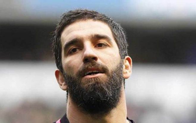 Quấy rối tình dục, đánh người vỡ mũi, cầu thủ Barca bị phạt 12 năm rưỡi tù