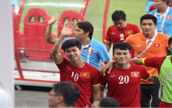 Nam vương bóng đá Việt Nam: Duy Mạnh 'chào thua' Công Phượng!
