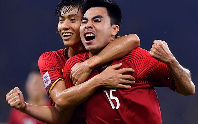 Chia sẻ bất ngờ của tiền vệ Đức Huy về kế hoạch tậu 'xế hộp' trong năm 2019