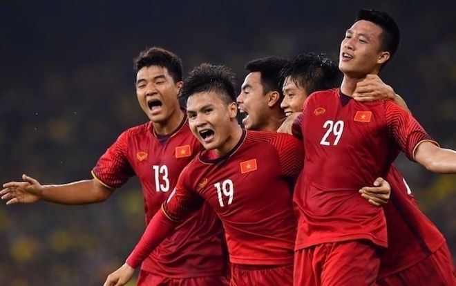 Bóng đá Việt Nam và một năm thắng toàn diện Thái Lan