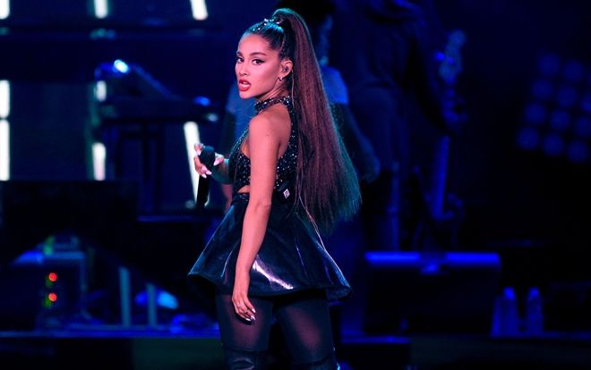 Theo Pitchfork, thì 'Thank U, Next' vẫn 'thụt lùi nhẹ' so với 'Sweetener' nhé, Ariana Grande ơi!