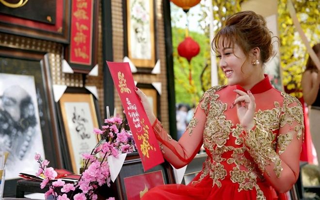 Chồng cũ nợ nần phá sản, Phi Thanh Vân chia sẻ ẩn ý: Tạo nghiệp thì gánh lại nghiệp