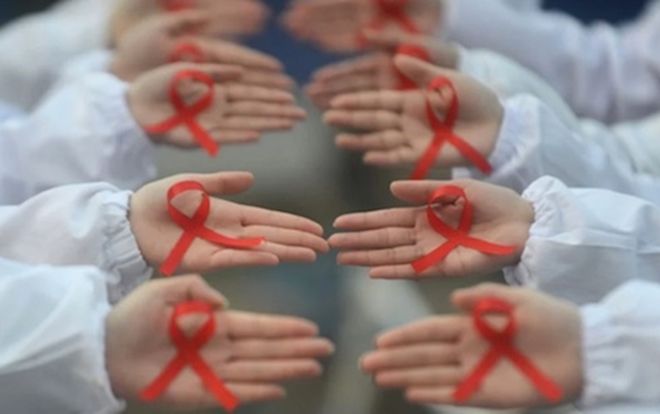 14 học sinh tiểu học bị nhiễm HIV ở Indonesia bị đuổi học