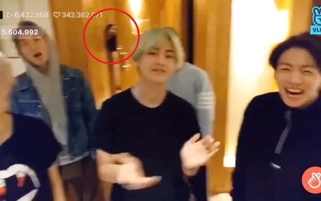 BTS: Xuất hiện người phụ nữ lạ mặt trong tiệc sinh nhật J-Hope, fan lập tức lên tiếng bất bình