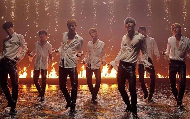 Ngày đầu tuần, Monsta X khiến fan bùng nổ với MV rực lửa