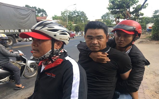 Dùng clip nóng tống tiền người tình, thanh niên bị hiệp sĩ Bình Dương tóm gọn