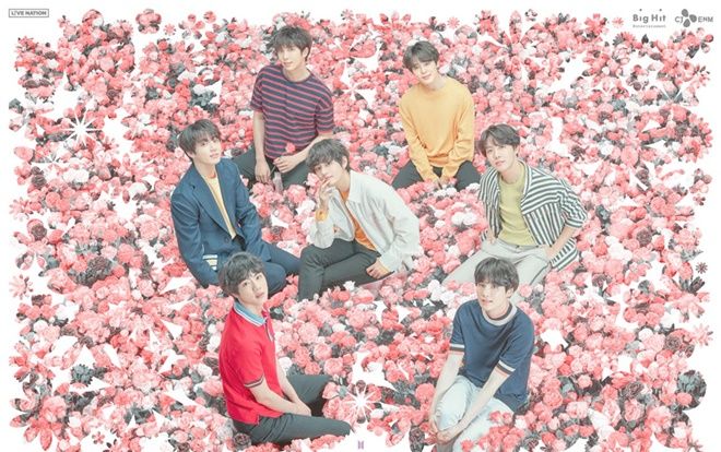 Xúc động câu chuyện concert của BTS: Từ 200 vé 'biếu không' đến buổi biểu diễn cùng 90.000 người hâm mộ