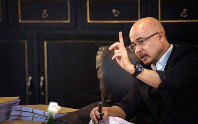 Sở hữu hàng chục siêu xe và xe sang nhưng đây là 'xế hộp' ruột của ông vua cà phê Đặng Lê Nguyên Vũ