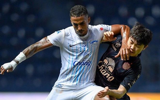 Nhiều CĐV Thái Lan yêu Xuân Trường, khó chịu vì thần tượng bị thay ra sớm