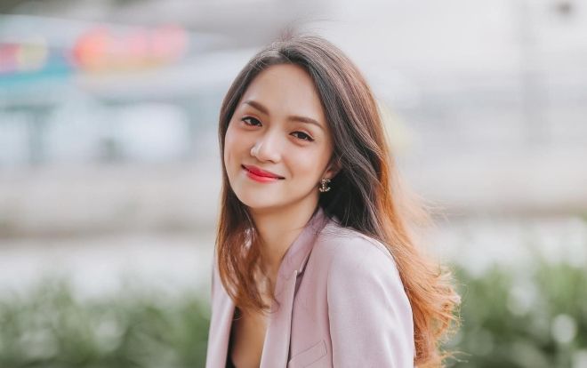 Góc thử thách: Nếu bạn là 'fan cứng' của Hương Giang, vậy thì ngày này năm trước của cô nàng có gì đặc biệt?