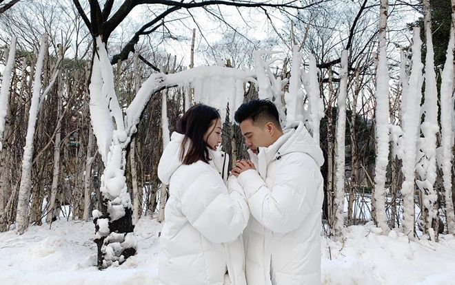 Hậu đám cưới siêu 'khủng', cô dâu vàng đeo trĩu cổ khoe ảnh ngọt ngào bên chồng trong tuần trăng mật tại Hàn Quốc