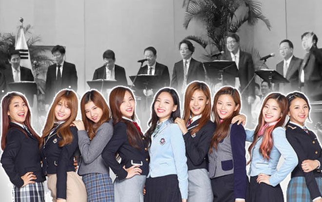 Fan cover là chuyện xưa rồi, hit của Twice còn được các giáo sư nam trình diễn thế này!
