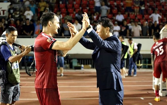 Bạn HLV Park Hang Seo muốn thắng đẹp CLB HAGL ở Pleiku
