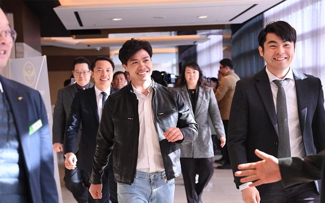 Công Phượng - Ngôi sao ăn vận phong cách nhất bóng đá Việt Nam