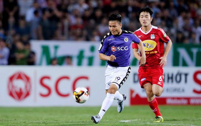 CLB Hà Nội ghi 17 bàn nhưng sao Quang Hải mãi 'tịt ngòi'?