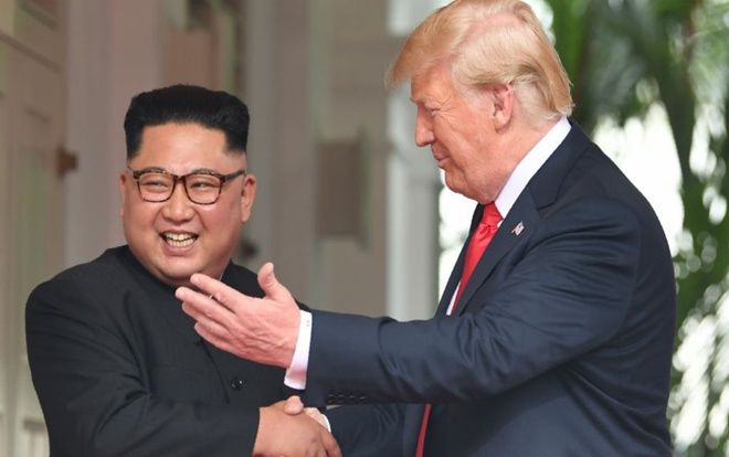 Tổng thống Trump gọi Chủ tịch Kim Jong-un là 'người bạn của tôi'
