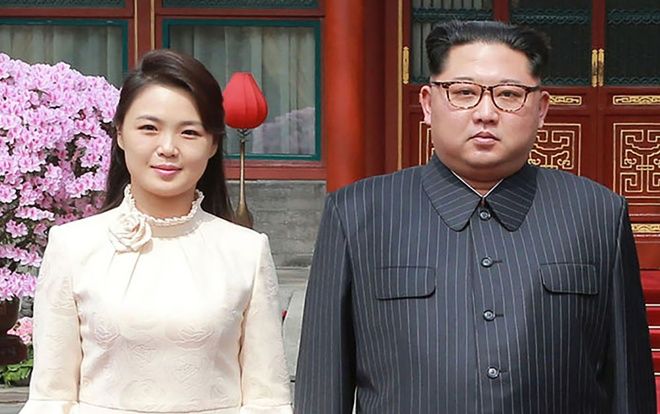 Cuộc hôn nhân kín đáo của Chủ tịch Kim Jong-un và người vợ xinh đẹp
