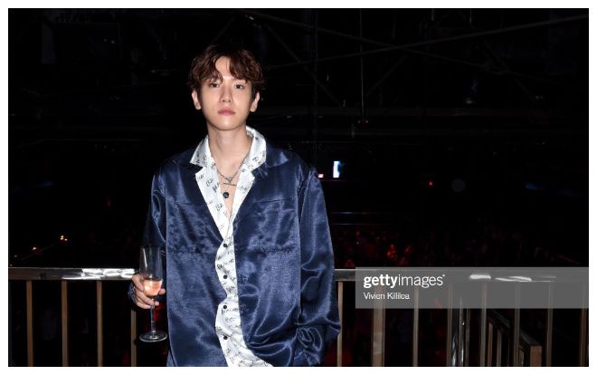 Baekhyun (EXO) mặc pyjama cực bảnh với tư cách giám đốc sáng tạo Privé