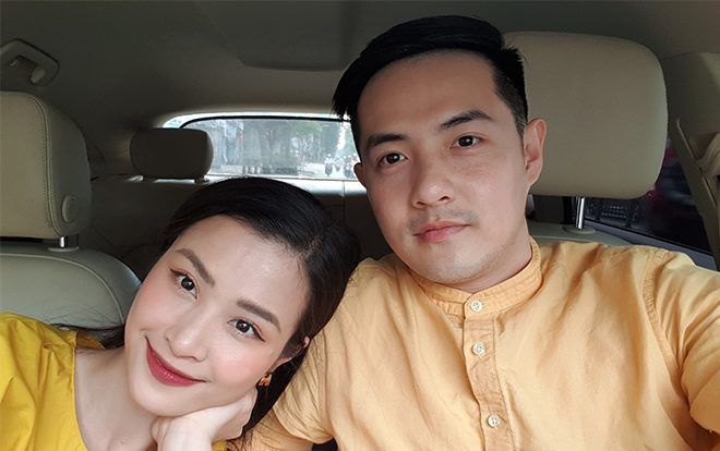 Ông Cao Thắng - Đông Nhi nhận 'bão comment' đốc thúc kết hôn khi đăng ảnh kỷ niệm 10 năm yêu nhau