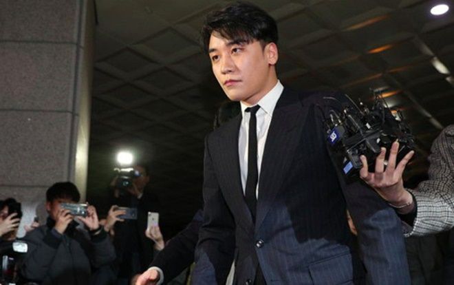 Tình tiết mới vụ Seungri bị tố cung cấp gái mại dâm: Cảnh sát chưa nhận được tin nhắn từ phóng viên SBS!