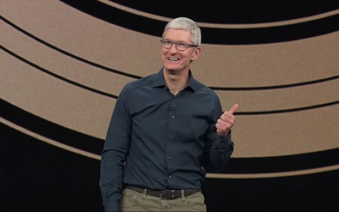 CEO Apple Tim Cook hứa hẹn về những sản phẩm 'sốc tận óc' của Apple trong tương lai