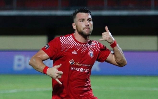 Cầu thủ đẹp trai nhất V.League bị bắt vì quấy rồi tình dục