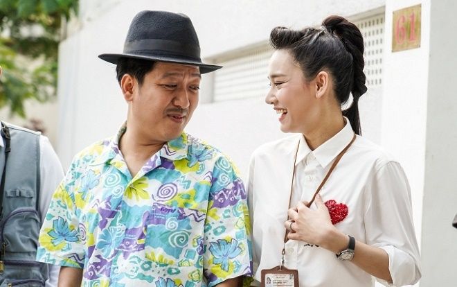 Fan tròn mắt vì Nhã Phương mặc như nữ sinh sau khi ở ẩn sinh con