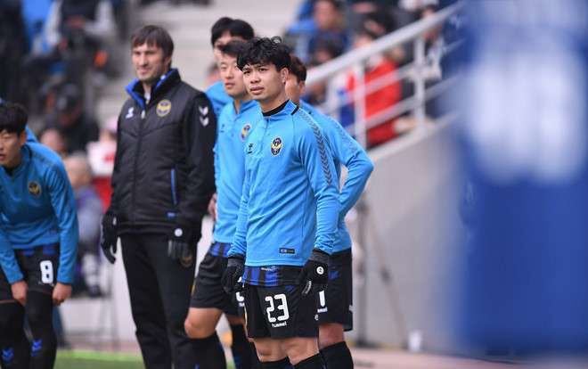 TRỰC TIẾP Incheon United - Gyeongnam (2-1): Công Phượng vào sân, đội nhà có 3 điểm