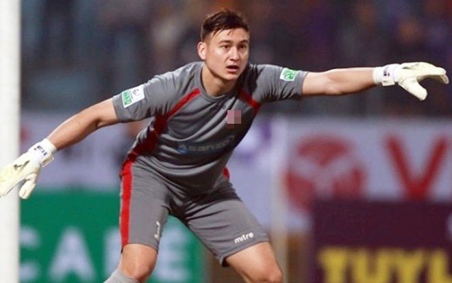 Đặng Văn Lâm nén đau, giúp Muangthong giành chiến thắng