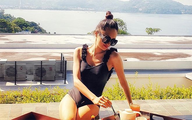 Vừa hết nhiệm kỳ Hoa hậu, Hương Giang ‘bung lụa’ quá sức nóng bỏng