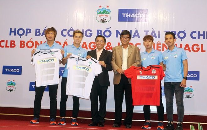 Tỷ phú Trần Bá Dương tài trợ cho CLB HAGL vì bầu Đức và bóng đá đẹp