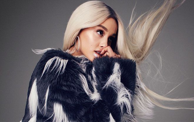 '7 rings' của Ariana Grande vừa bị 'đá văng' khỏi #1 Billboard bởi…