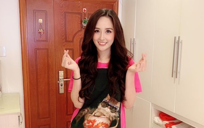 Mai Phương Thúy tự nhận mình sau khi make-up trông rất… ngôn tình