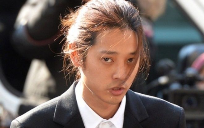 Jung Joon Young chính thức bị xin lệnh bắt khẩn cấp sau bê bối tình dục đầy tai tiếng