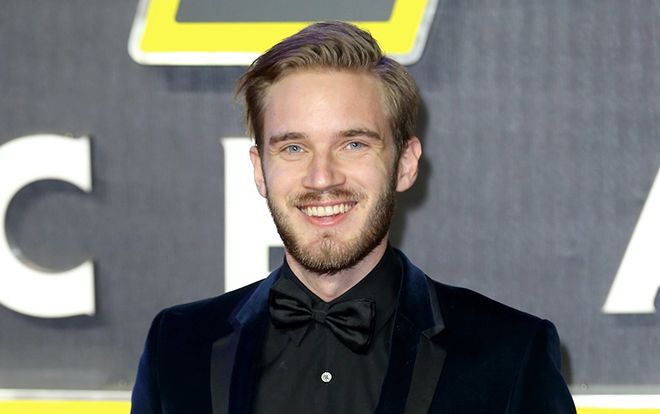 PewDiePie vừa mất ngôi vương trên YouTube trong 'tích tắc' vào sáng nay